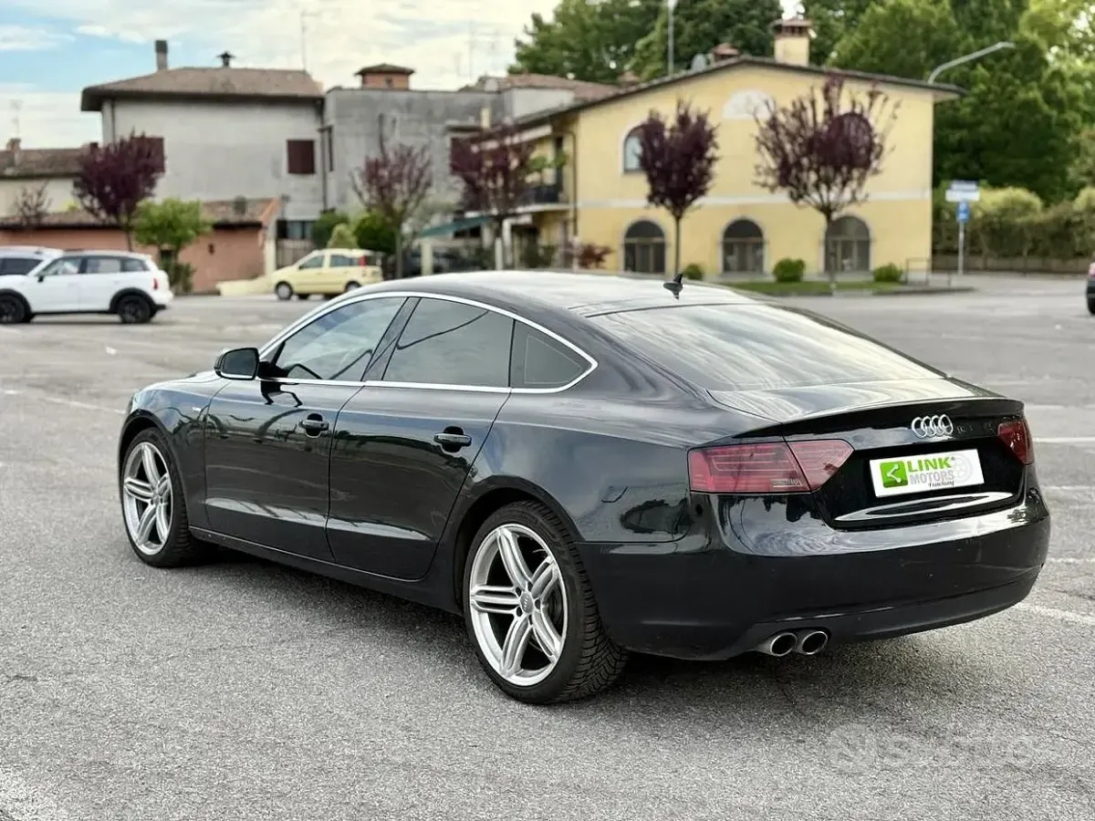 Usata Audi A5 Sportback S-Line 177 CV (130 kW) 2013 Nero Utilitaria