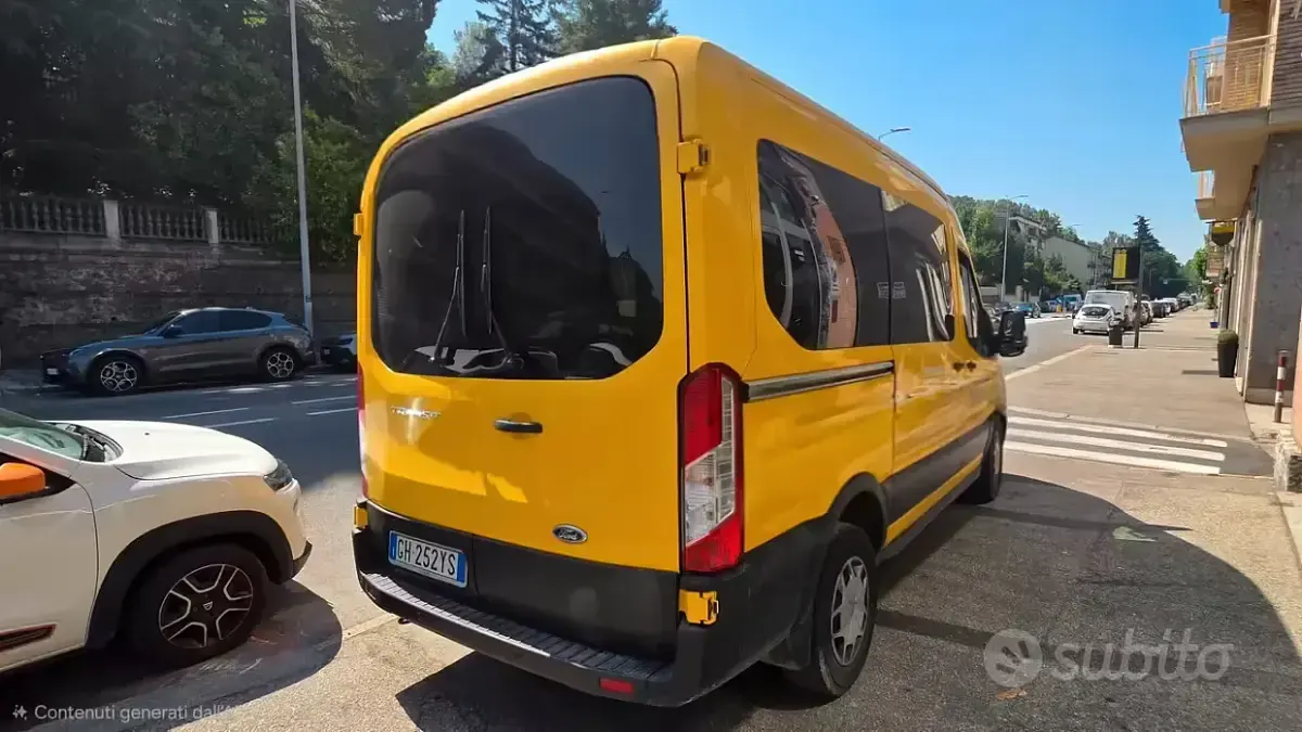 Usata Ford Transit Trend 131 CV (96 kW) 2022 Giallo Station wagon