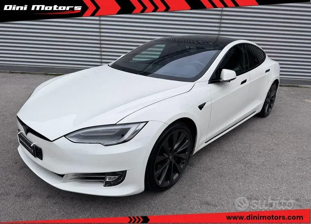 Usata Tesla Model S Performance 180 kW (245 CV) 2020 Grigio Utilitaria