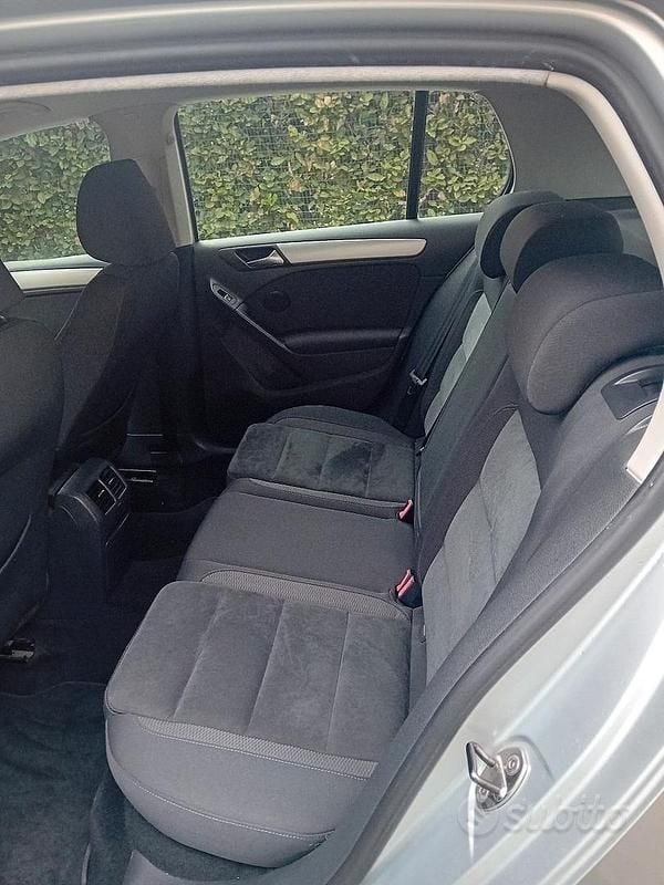 Usata VW Golf VI 122 CV (89 kW) 2009 Grigio Utilitaria