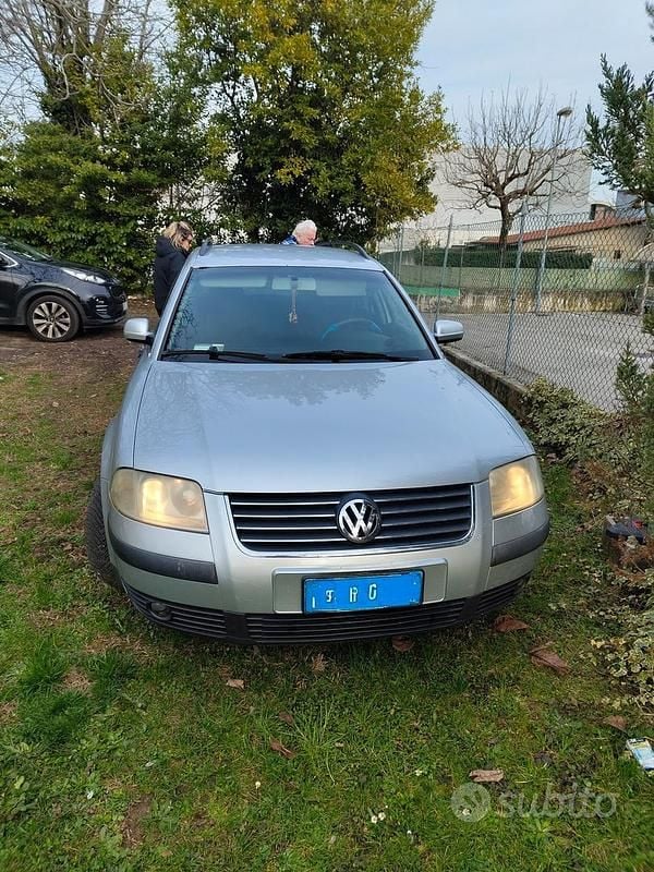 Usata VW Passat 2002 Grigio Station wagon