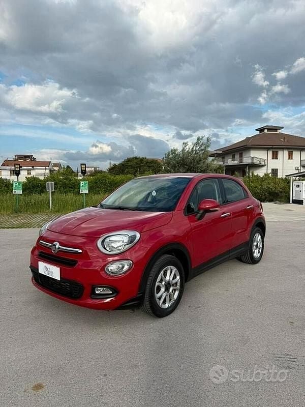 Usata Fiat 500X Pop Star 95 CV (69 kW) 2017 Rosso SUV