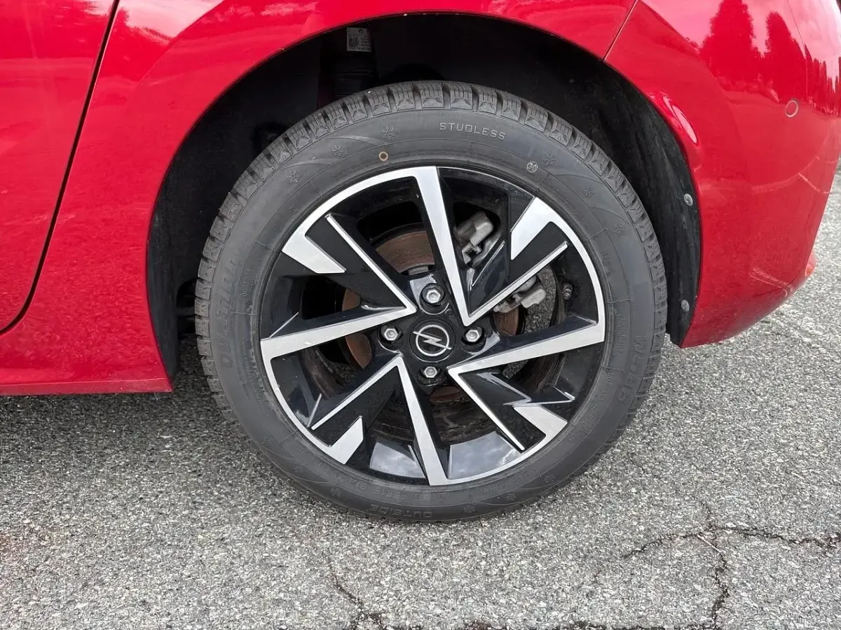 Usata Opel Corsa 101 CV (74 kW) 2025 Rosso Utilitaria