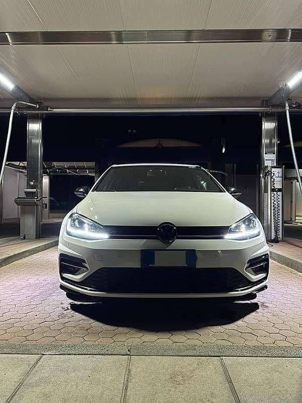 Usata VW Golf VII Sportline 150 CV (110 kW) 2019 Berlina