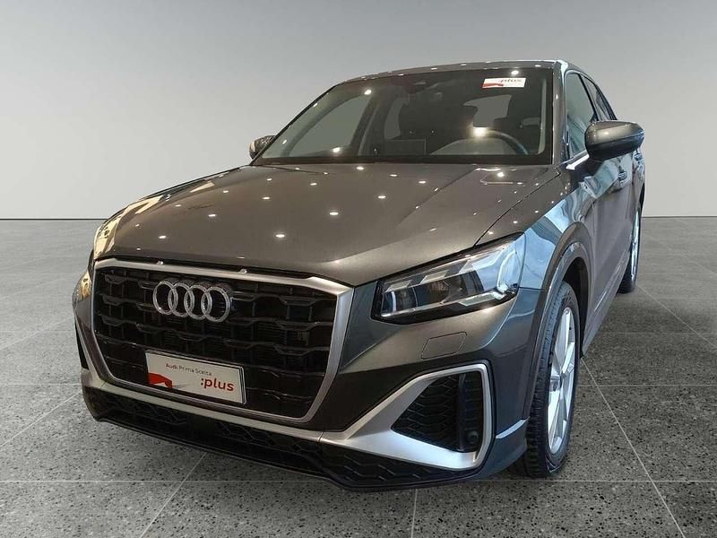 Grigio scuro Usata 2024 Audi Q2 S-Line SUV | 32.500 € (Buon prezzo) - Immagine 1/4