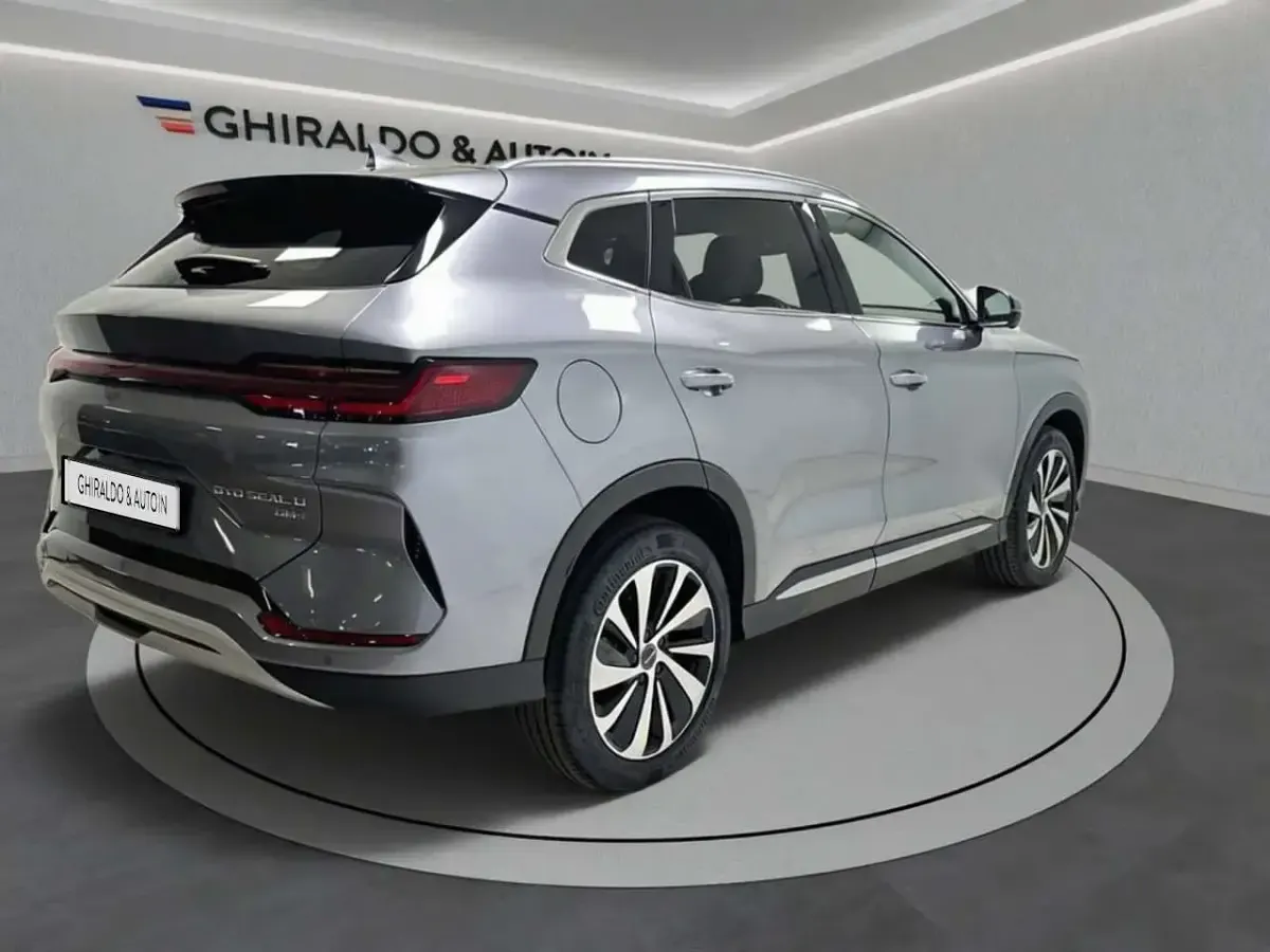 Usata BYD Seal U Comfort 218 CV (160 kW) 2025 Argento SUV