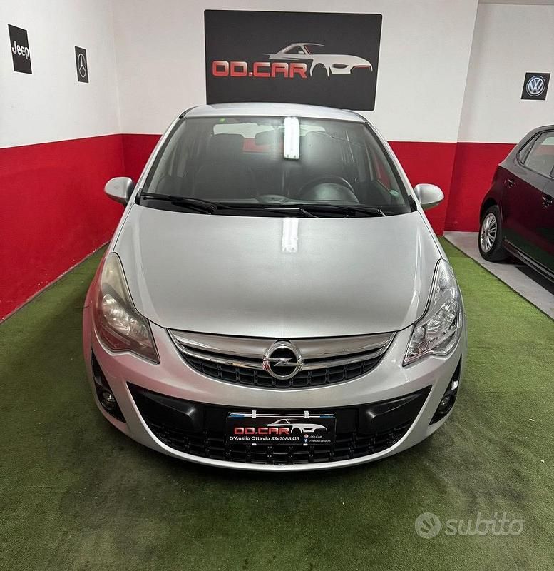 Usata Opel Corsa 86 CV (63 kW) 2014 Grigio Utilitaria