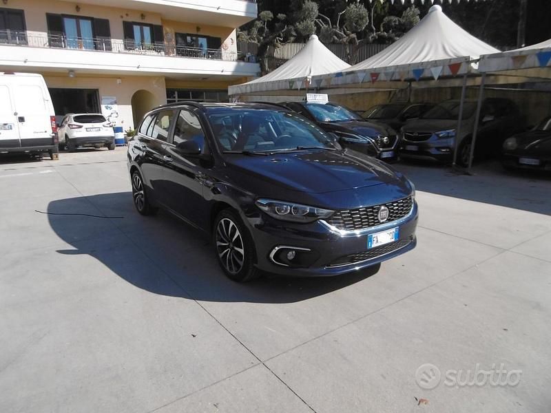 Usata Fiat Tipo Lounge 120 CV (88 kW) 2019 Blu Station wagon