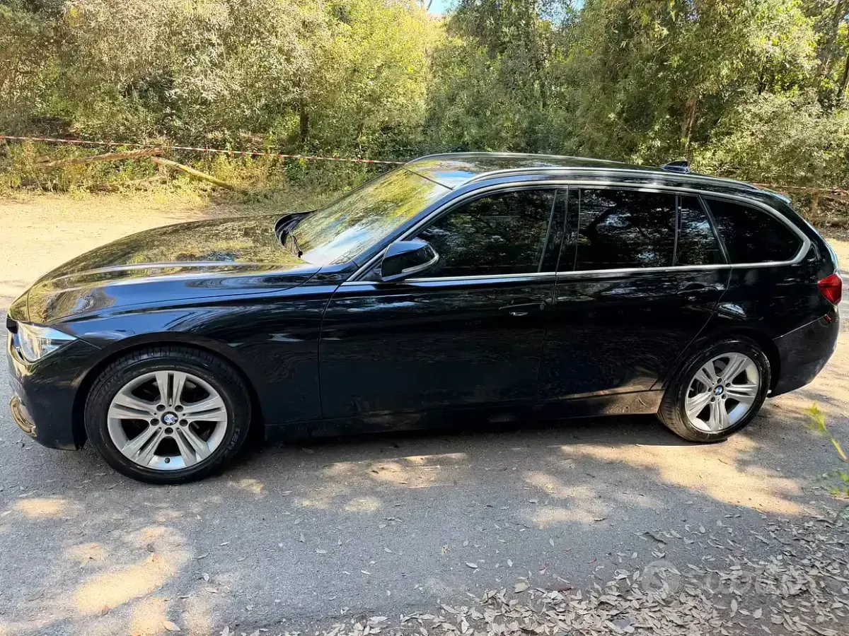 Begagnad BMW 318 150 HK (110 kW) 2019 Kombi