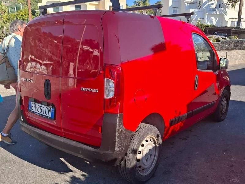 Rosso Usata 2011 Peugeot TePee Premium Furgone | 5000 € (Super prezzo) - Immagine 1/4
