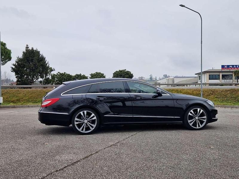 Usado Mercedes CLS250 Shooting Brake 204 CV (150 kW) 2014 Negro Familiar