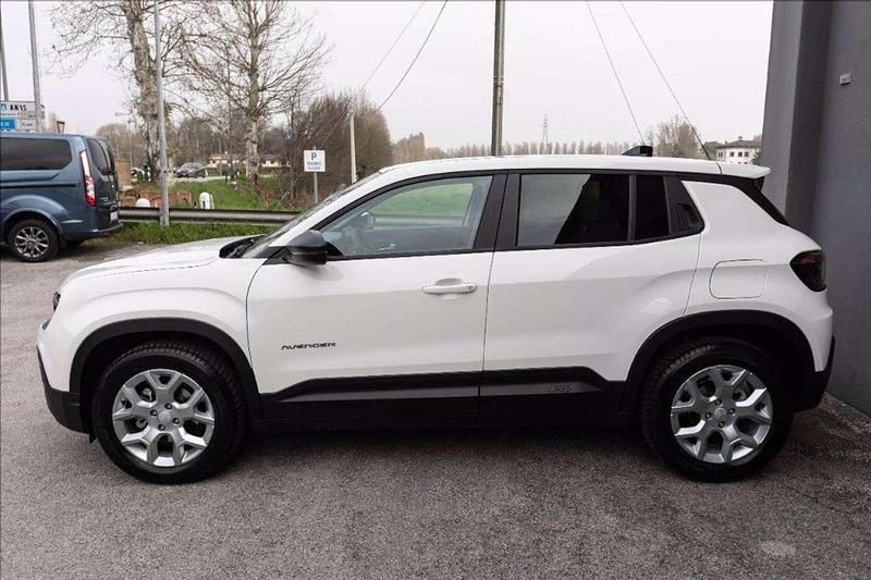 Usata Jeep Avenger Longitude 101 CV (74 kW) 2024 Bianco SUV