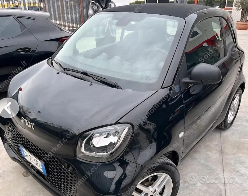 Nero Usata 2021 Smart ForTwo Coupé Passion Utilitaria | 9500 € (Super prezzo) - Immagine 1/4