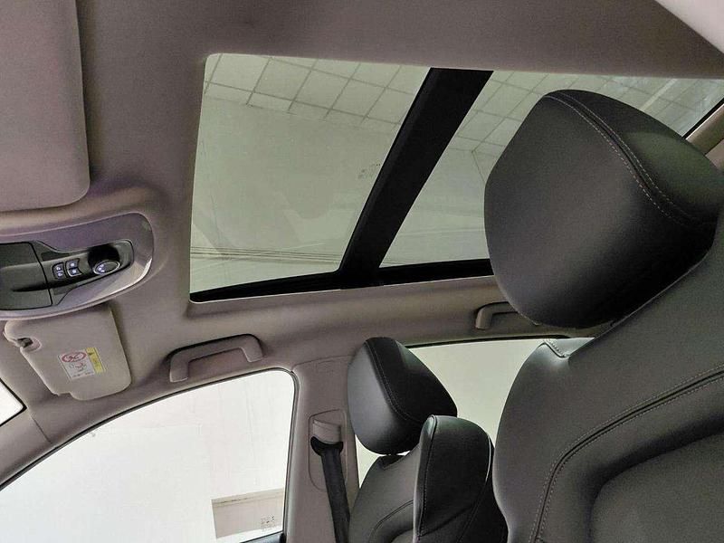 Usata DR F35 154 CV (113 kW) 2022 Rosso SUV