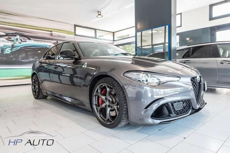 Używany Alfa Romeo Giulia Quadrifoglio 510 KM (375 kW) 2022 Szary Sedan/Limuzyna
