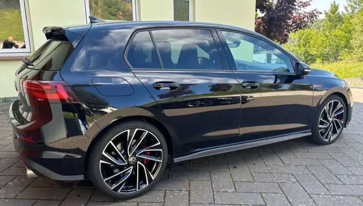 Usata VW Golf VIII GTI 245 CV (180 kW) 2023 Nero Berlina