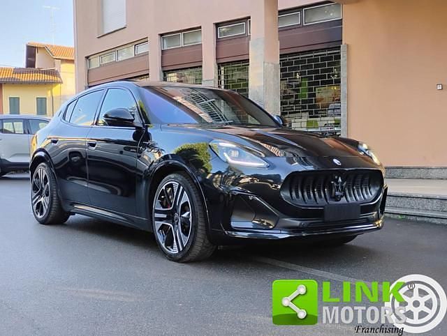 Usata Maserati Grecale Folgore 409 kW (557 CV) 2024 Nero tempesta SUV