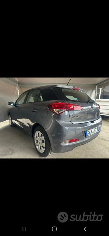 Usata Hyundai i20 75 CV (55 kW) 2017 Utilitaria