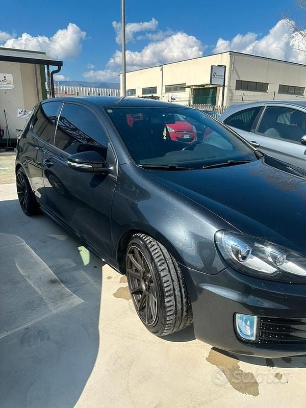 Usata VW Golf VI GTI 210 CV (154 kW) 2010 Grigio Utilitaria