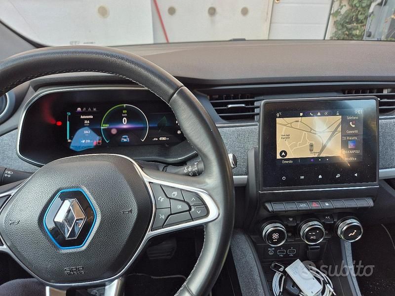 Usata Renault Zoe Intens 100 kW (136 CV) 2020 Blu Utilitaria