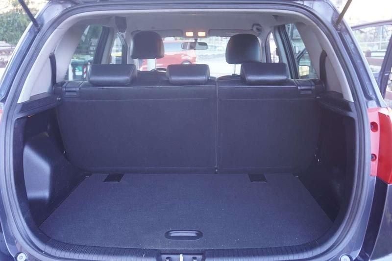 Usata Kia Venga Active 90 CV (66 kW) 2016 Grigio Utilitaria