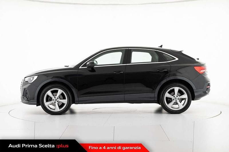 Usata Audi Q3 Business Plus 150 CV (110 kW) 2020 Nero SUV