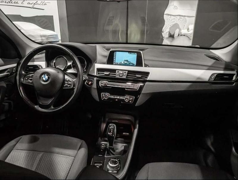 Usata BMW X1 150 CV (110 kW) 2019 Grigio SUV