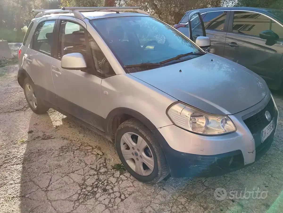 Usata Fiat Sedici 120 CV (88 kW) 2007 SUV