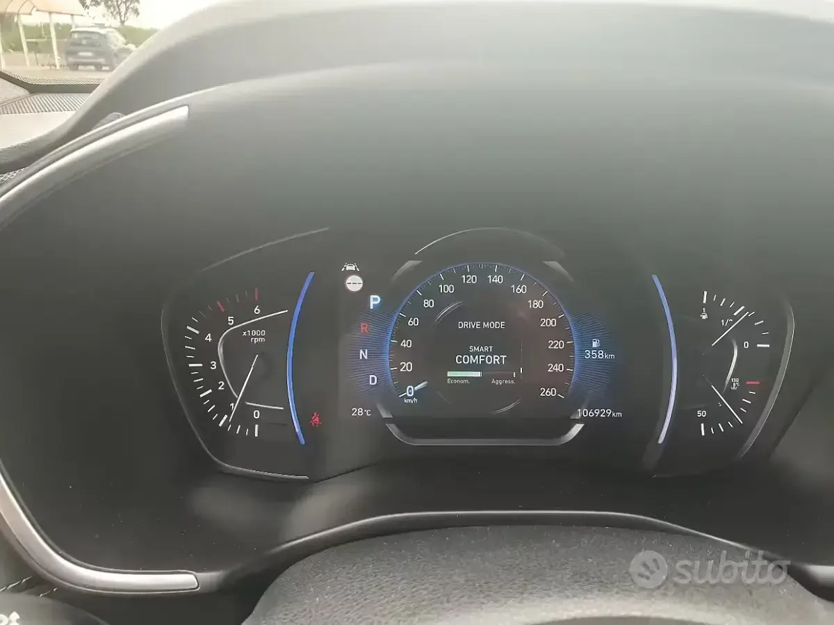 Usata Hyundai Santa Fe 200 CV (147 kW) 2019 Grigio SUV