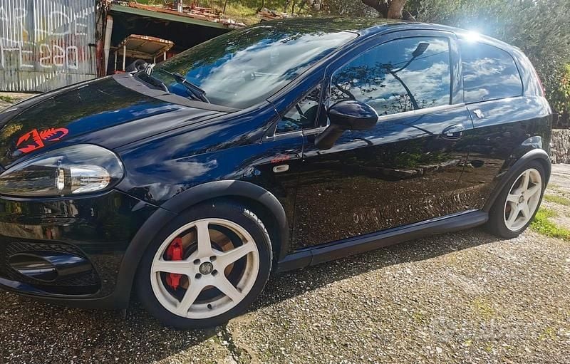 Usata Abarth Grande Punto 155 CV (114 kW) 2008 Nero Utilitaria