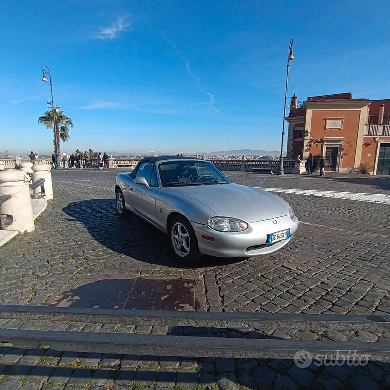 Usata Mazda MX5 1998 Grigio Cabrio