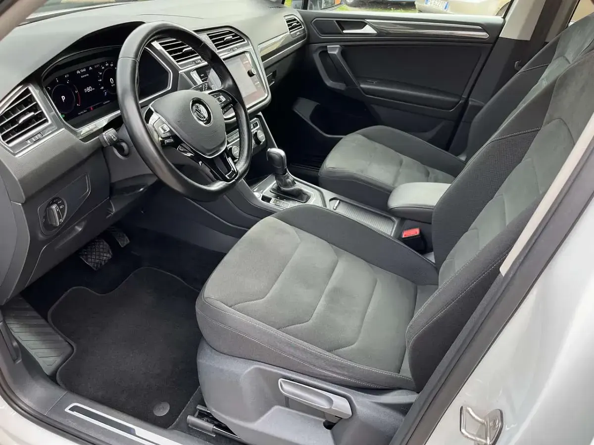 Usata VW Tiguan Allspace Advance 150 CV (110 kW) 2021 Pure white SUV