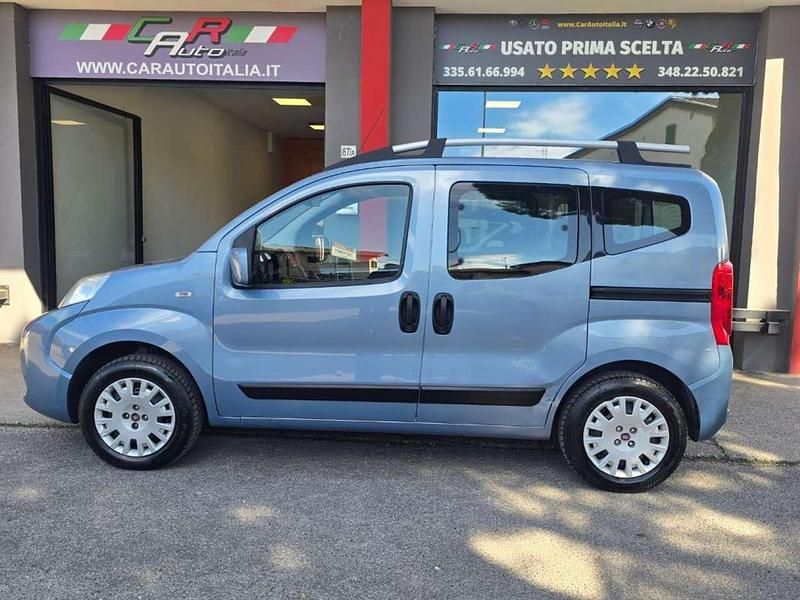 Usata Fiat Qubo Trekking 77 CV (56 kW) 2012 Azzurro Monovolume