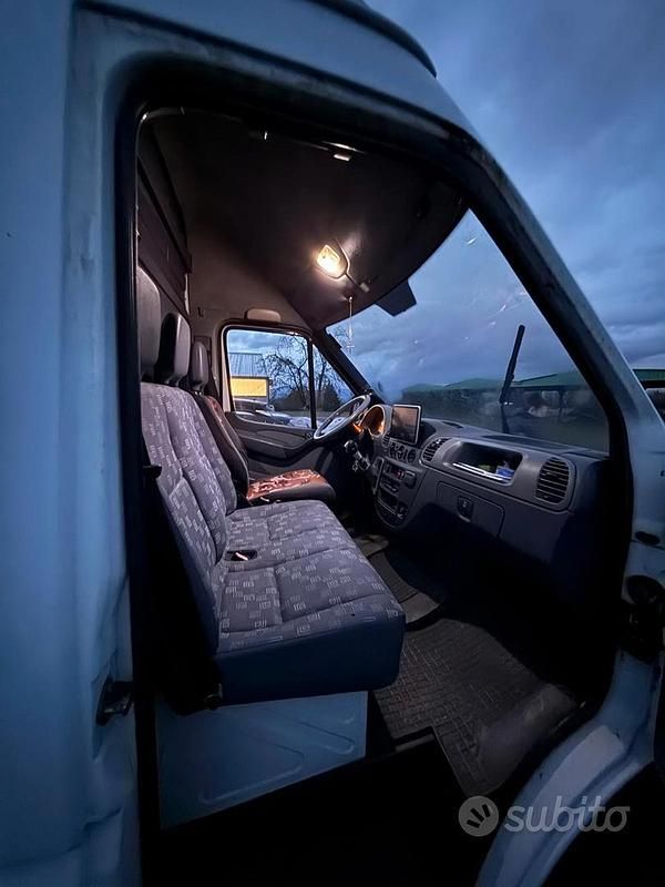 Usata Mercedes Sprinter 143 CV (105 kW) 2006