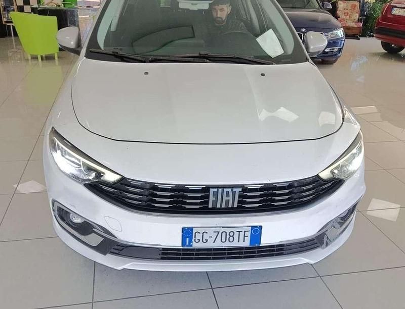 Usata Fiat Tipo Business 131 CV (96 kW) 2022 Bianco Station wagon