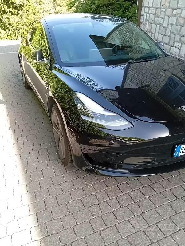 Usata Tesla Model 3 239 kW (325 CV) 2020 Nero Berlina