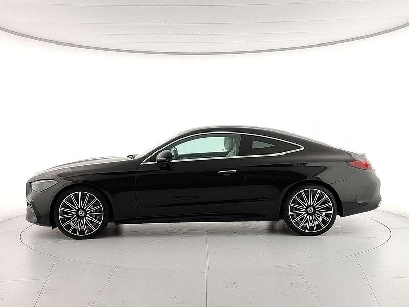 Nuova Mercedes CLE220 AMG Line Premium 197 CV (144 kW) 2025 Nero ossidiana Coupé
