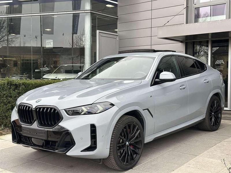 Nuova BMW X6 M Sport 298 CV (219 kW) 2026 Grigio SUV