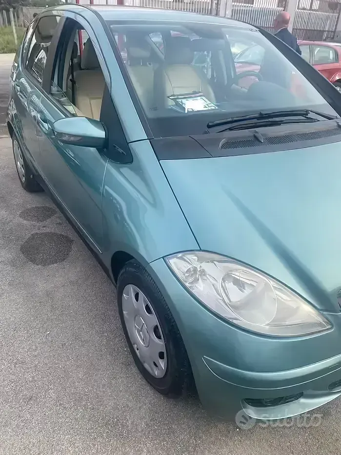 Usata Mercedes A180 109 CV (80 kW) 2005 Berlina