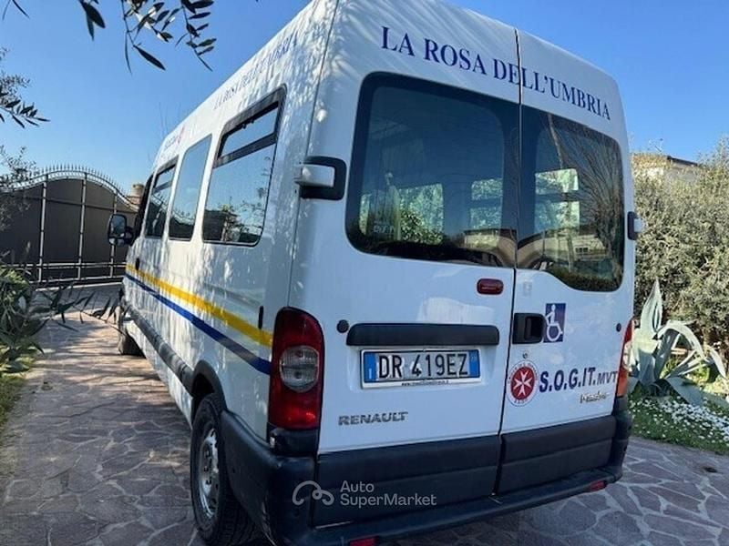 Usata Renault Master 120 CV (88 kW) 2010 Bianco Monovolume