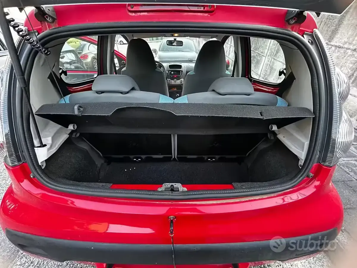 Usata Citroën C1 68 CV (50 kW) 2005 Rosso Utilitaria