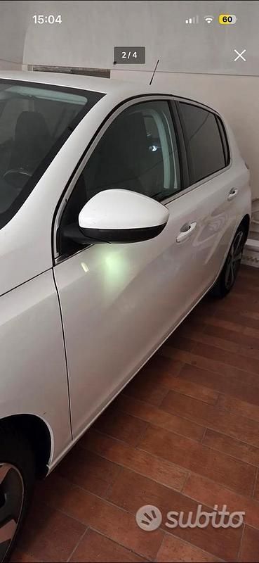 Usata Peugeot 308 Allure 120 CV (88 kW) 2016 Berlina