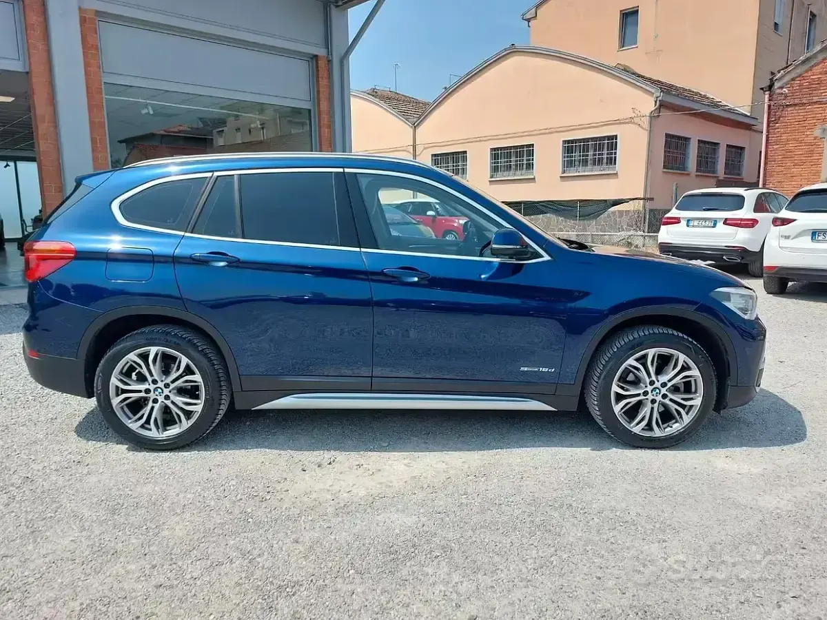Usata BMW X1 Advantage 116 CV (85 kW) 2017 Blu SUV