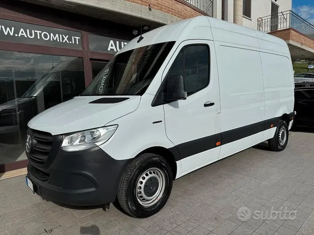 Usata Mercedes E-Sprinter 69 kW (95 CV) 2023 Bianco Furgone