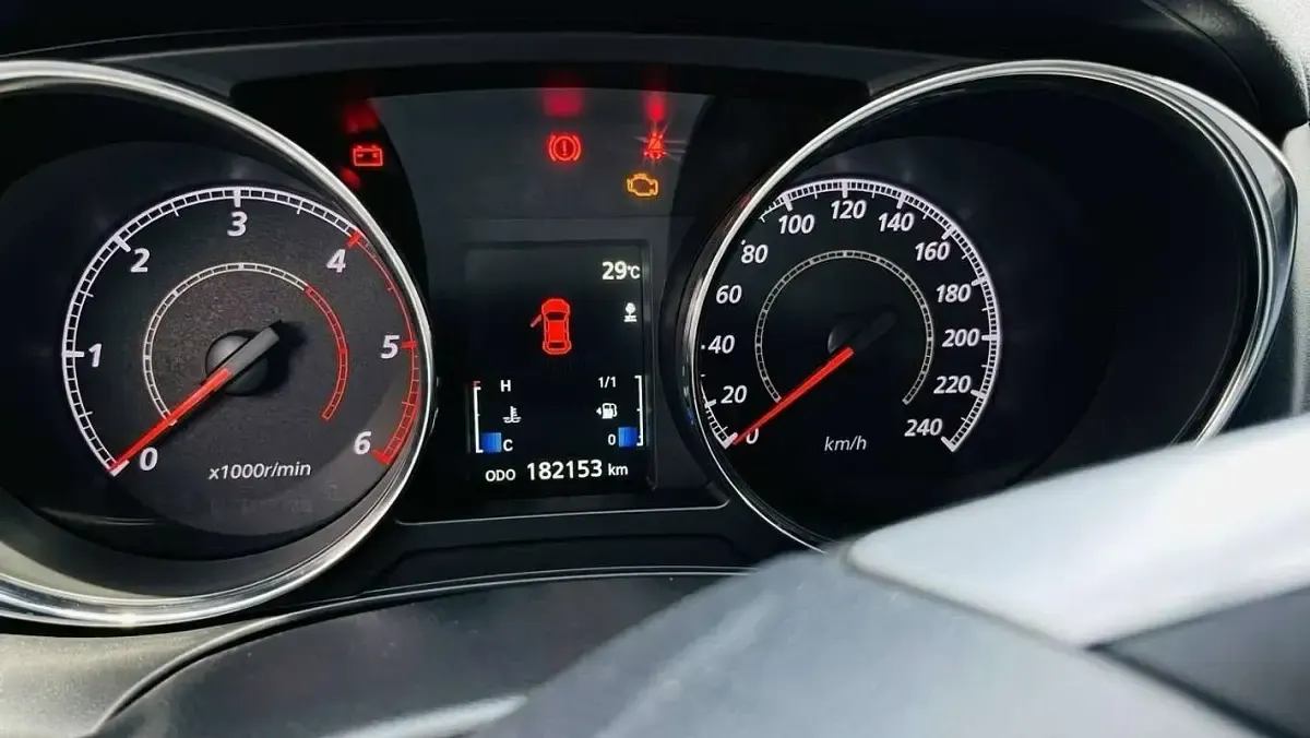 Usata Mitsubishi ASX Intense 118 CV (86 kW) 2015 Bianco SUV