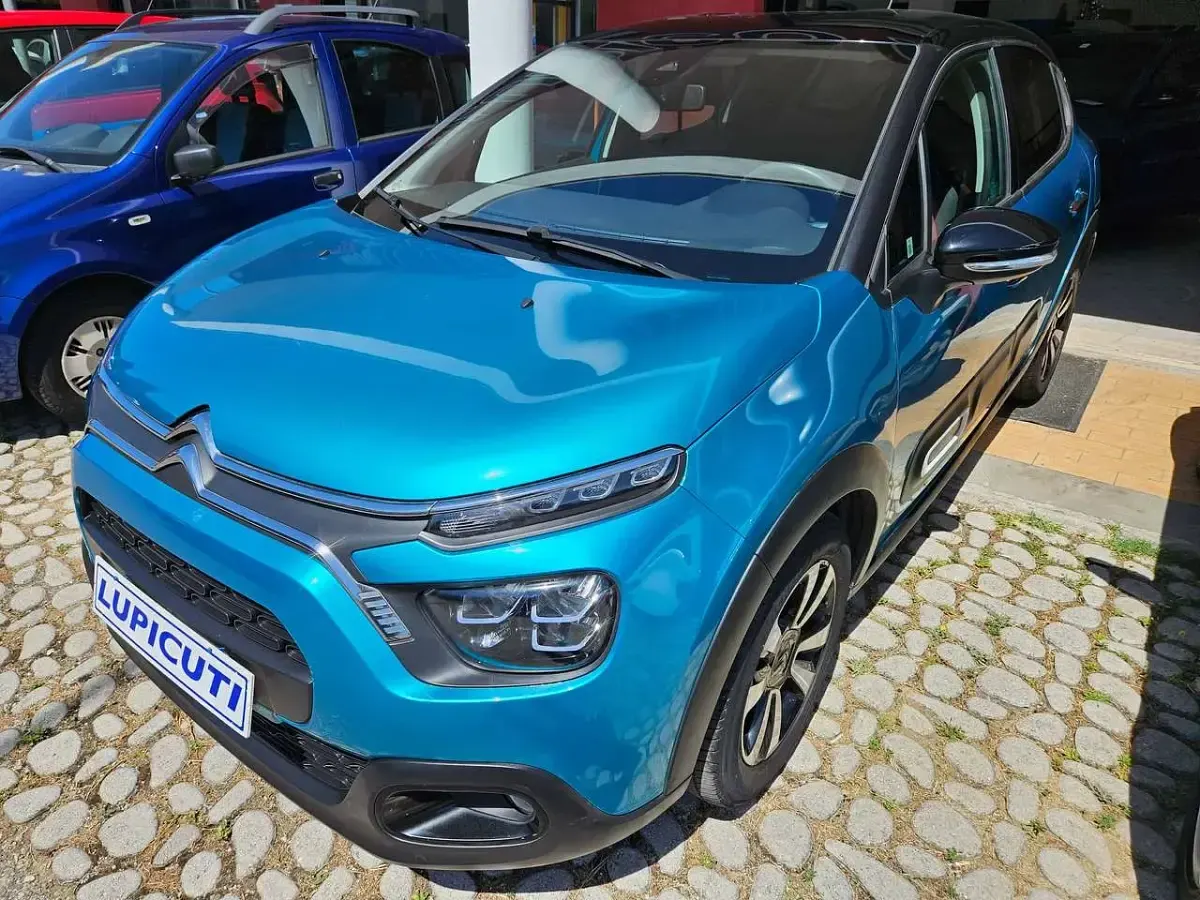 Usata Citroën C3 PureTech 83 CV (61 kW) 2023 Azzurro met. tetto nero Utilitaria