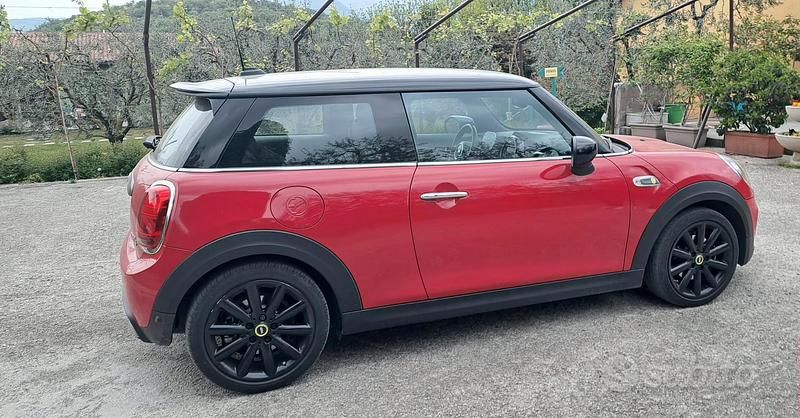 Begagnad Mini Cooper 2020 Halvkombi