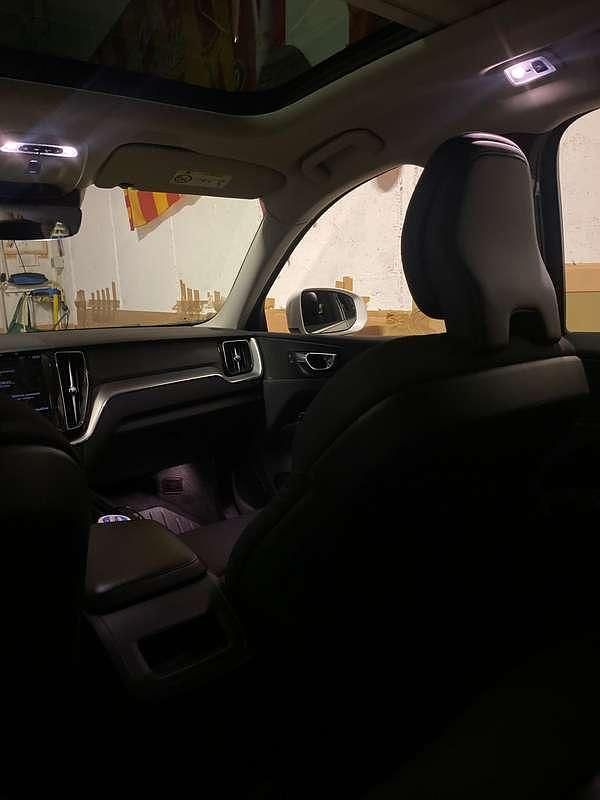 Usata Volvo XC60 Momentum 250 CV (183 kW) 2020 SUV