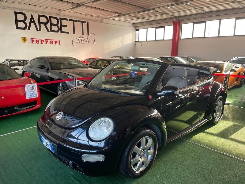 Usata VW New Beetle 104 CV (76 kW) 2005 Nero Utilitaria