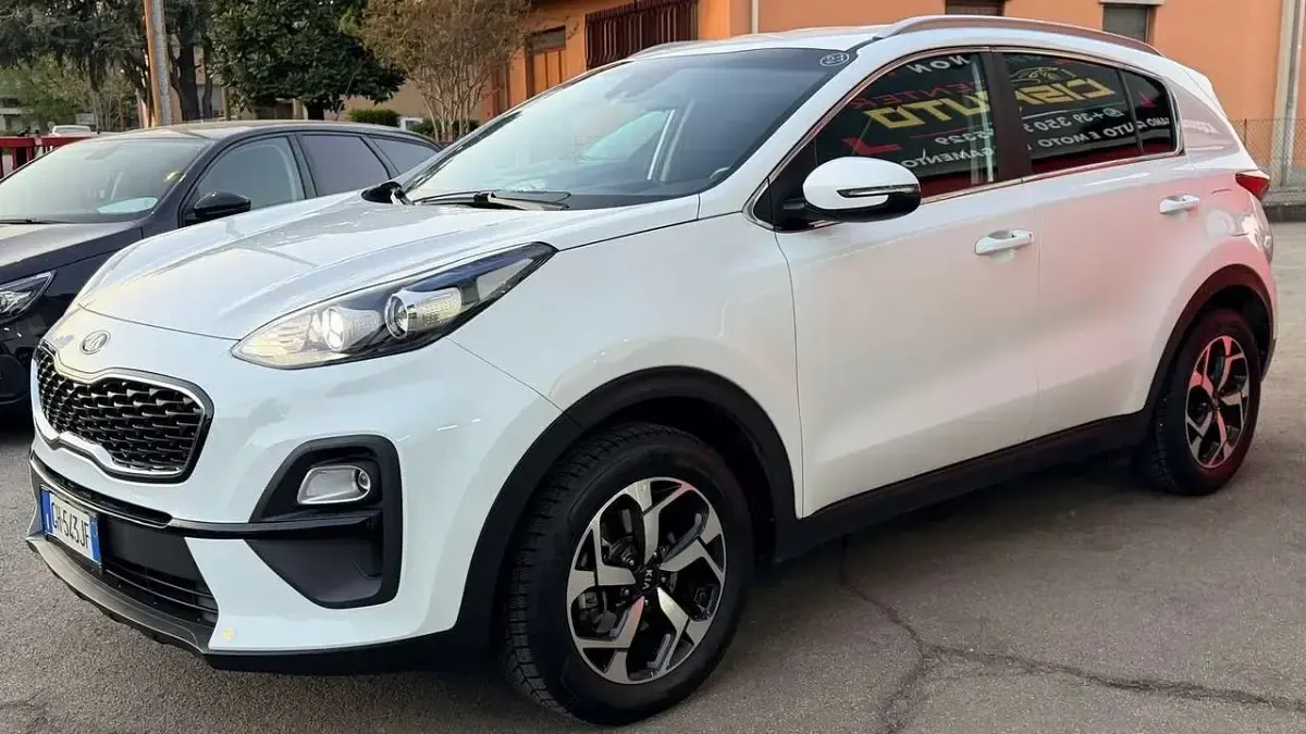 Usata Kia Sportage GT-Line 136 CV (100 kW) 2021 Bianco SUV
